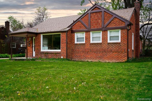 20491 Sumner, Redford Charter Township, MI 48240