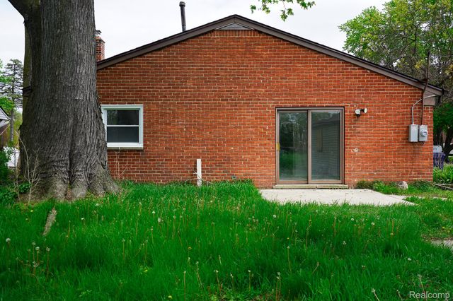 20491 Sumner, Redford Charter Township, MI 48240