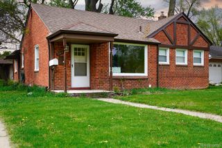 20491 Sumner, Redford Charter Township, MI 48240