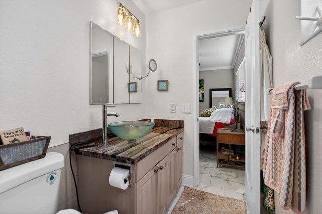 2311 NE 36th Street 2a, Lighthouse Point, FL 33064