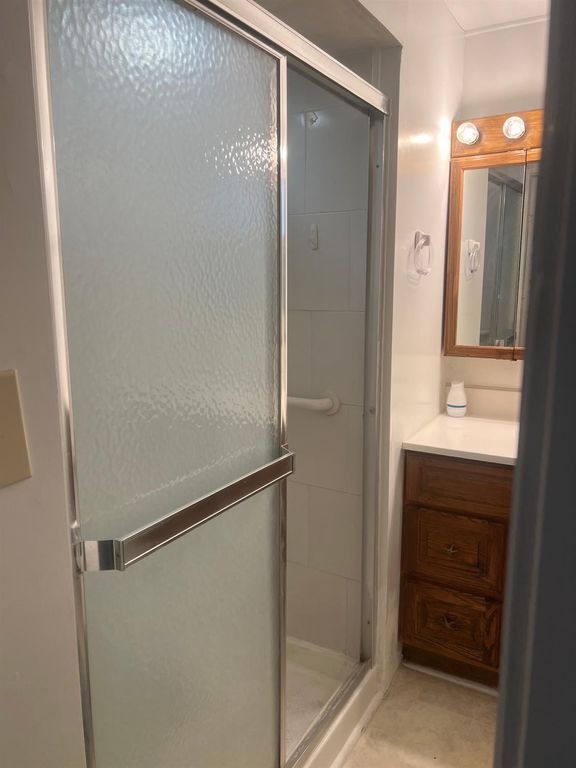 Image 12 of property listing at 7676 N Fresno Street # 2, Fresno, CA 93720