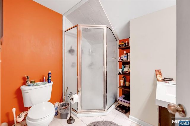 151 Washington Street, Lodi, NJ 07644