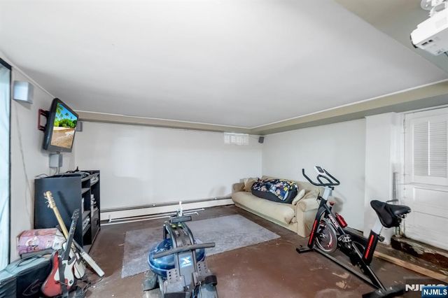151 Washington Street, Lodi, NJ 07644