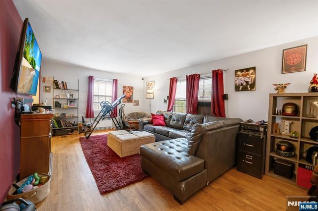 151 Washington Street, Lodi, NJ 07644