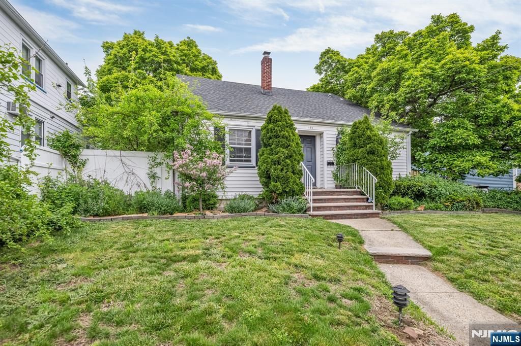 151 Washington Street, Lodi, NJ 07644