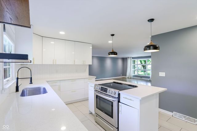 3140 W 48th Street, Indianapolis, IN 46228