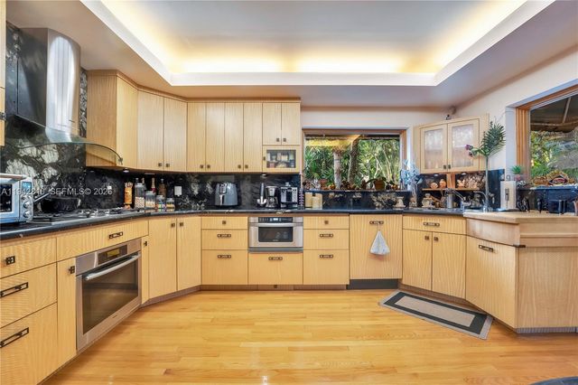 2496 Abaco Ave, Miami, FL 33133