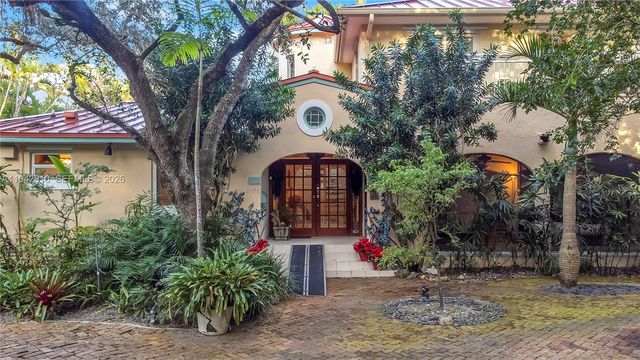 2496 Abaco Ave, Miami, FL 33133