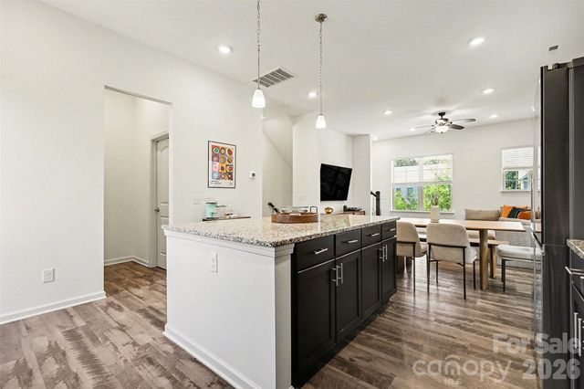 9431 Ainslie Downs Street, Charlotte, NC 28273