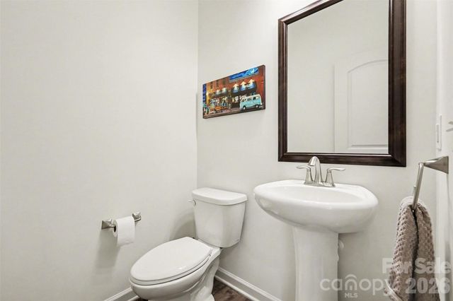 9431 Ainslie Downs Street, Charlotte, NC 28273