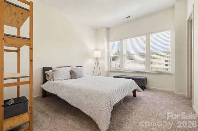 9431 Ainslie Downs Street, Charlotte, NC 28273