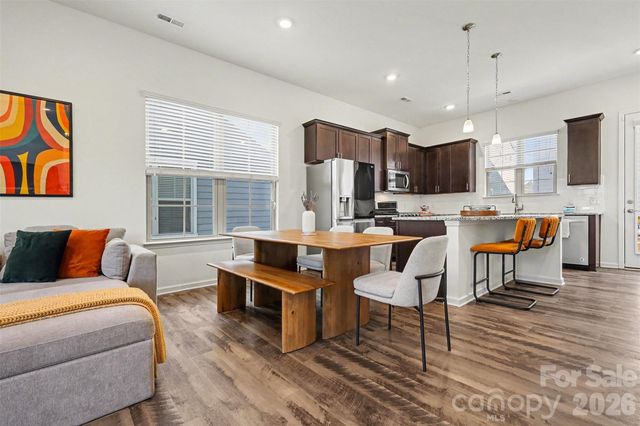 9431 Ainslie Downs Street, Charlotte, NC 28273