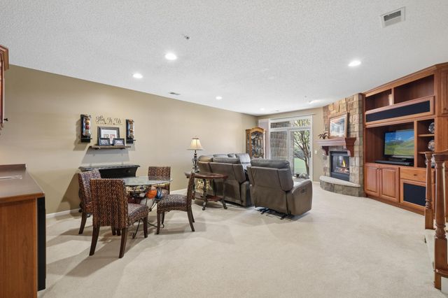 10100 Indigo Drive, Eden Prairie, MN 55347