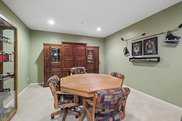 10100 Indigo Drive, Eden Prairie, MN 55347
