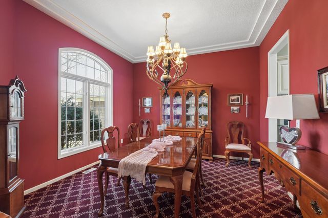 10100 Indigo Drive, Eden Prairie, MN 55347