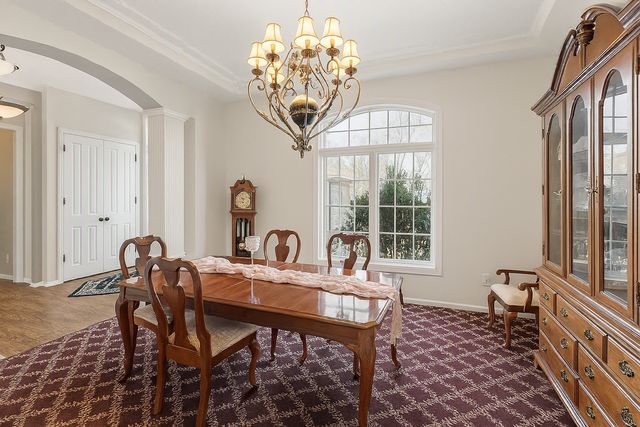 10100 Indigo Drive, Eden Prairie, MN 55347