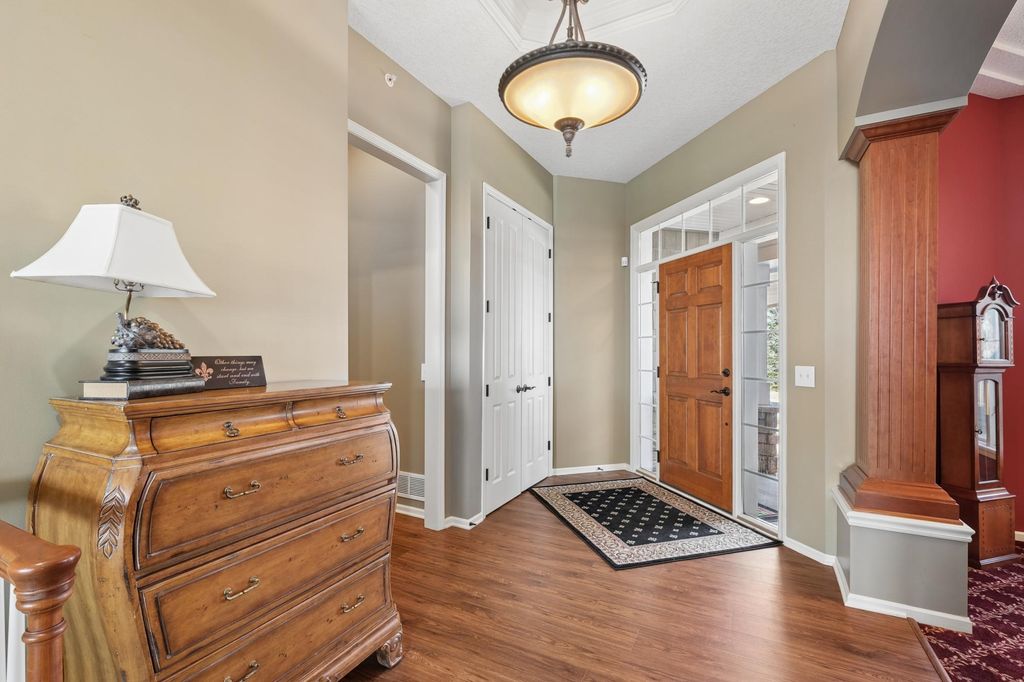 10100 Indigo Drive, Eden Prairie, MN 55347 — photo 4