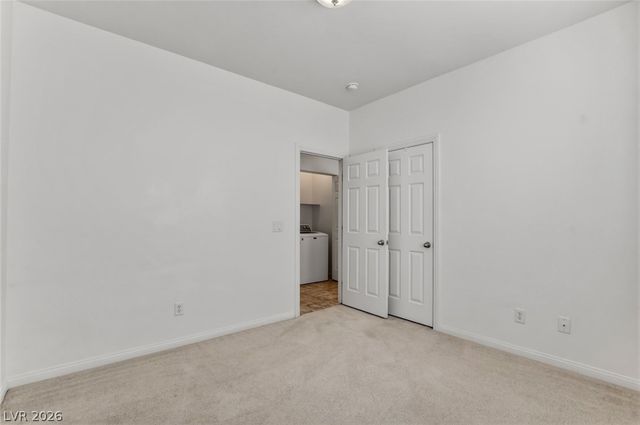 2847 Glistening Grove Avenue, Henderson, NV 89052