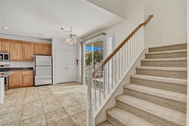 2847 Glistening Grove Avenue, Henderson, NV 89052