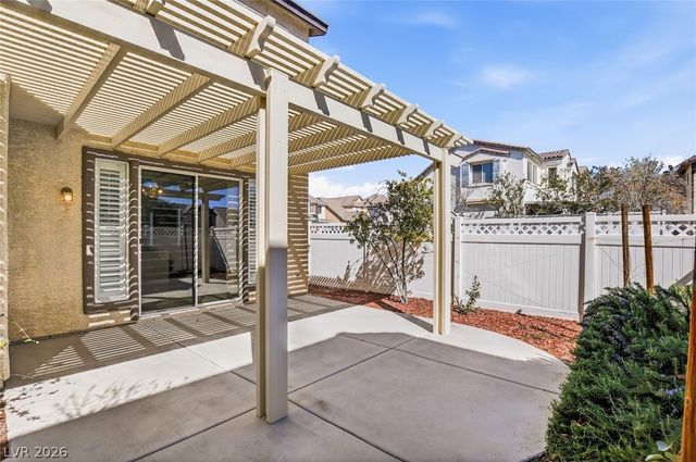 2847 Glistening Grove Avenue, Henderson, NV 89052