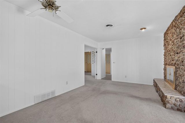 1712 Westbrooke Terrace, Norman, OK 73072