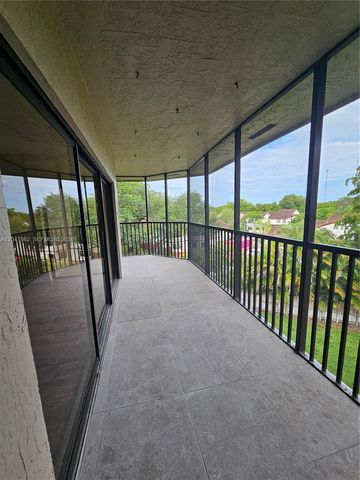 461 Ives Dairy Road 4062, Miami, FL 33179
