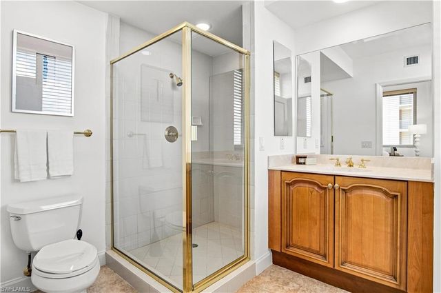 6597 Nicholas BLVD 1005, Naples, FL 34108