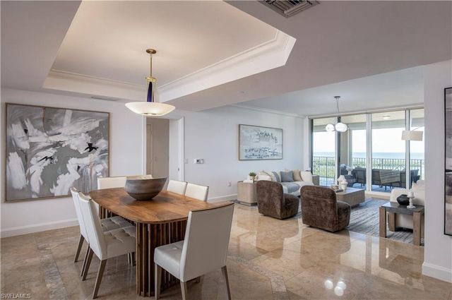 6597 Nicholas BLVD 1005, Naples, FL 34108