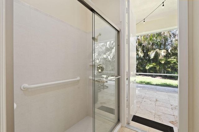 4 Castle Hill Way, Stuart, FL 34996