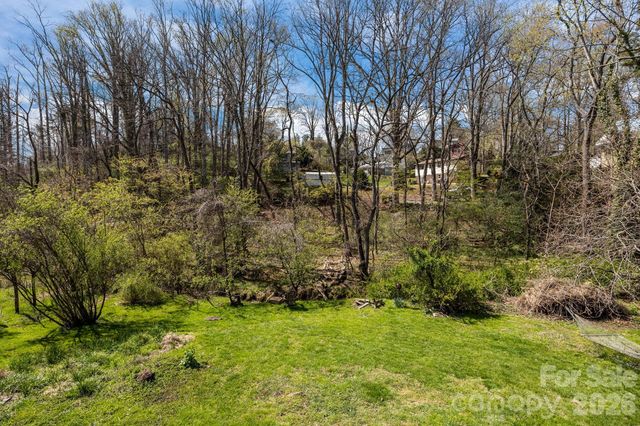 3 Manila Street, Asheville, NC 28806