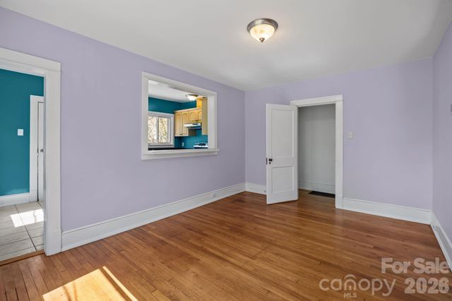 3 Manila Street, Asheville, NC 28806