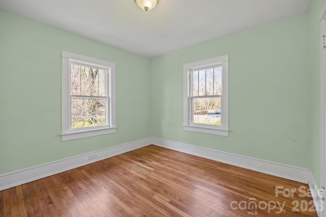 3 Manila Street, Asheville, NC 28806