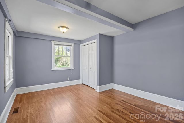 3 Manila Street, Asheville, NC 28806