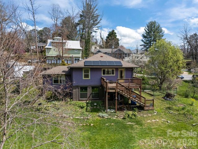 3 Manila Street, Asheville, NC 28806