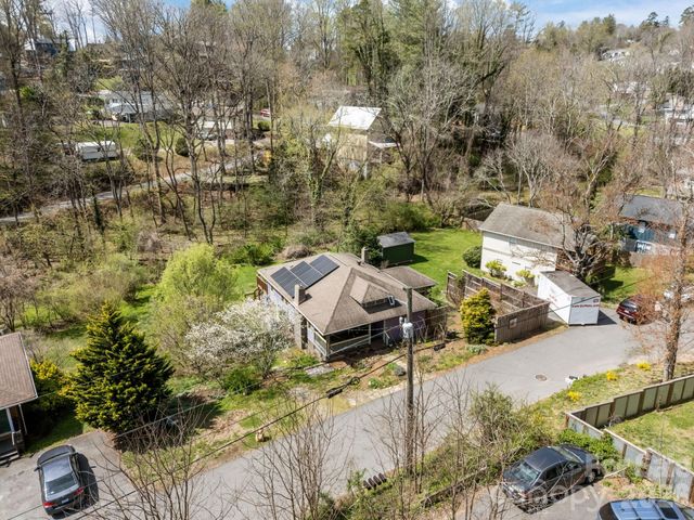 3 Manila Street, Asheville, NC 28806