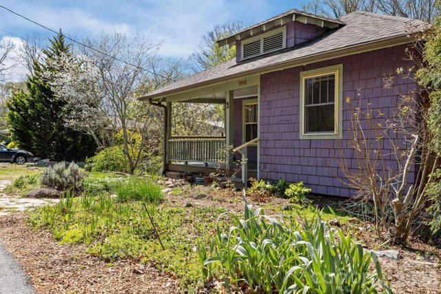 3 Manila Street, Asheville, NC 28806
