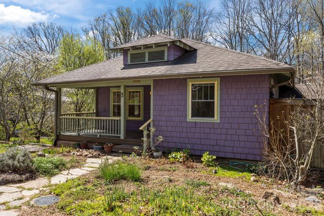 3 Manila Street, Asheville, NC 28806