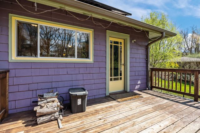 3 Manila Street, Asheville, NC 28806