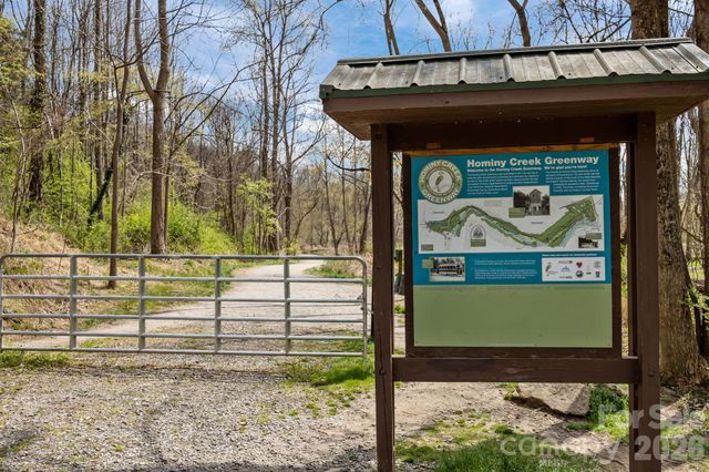 3 Manila Street, Asheville, NC 28806