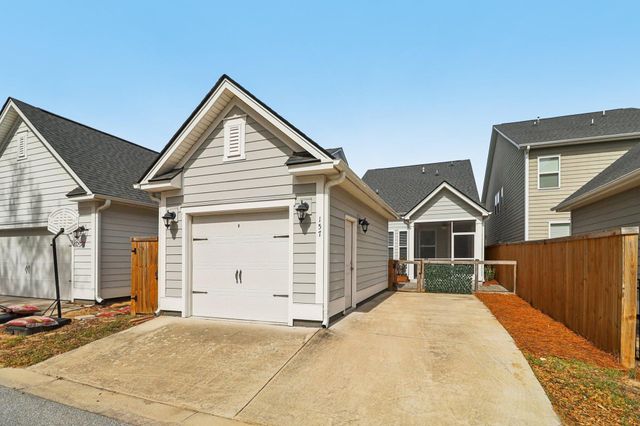 157 Rowans Creek Drive, Charleston, SC 29492