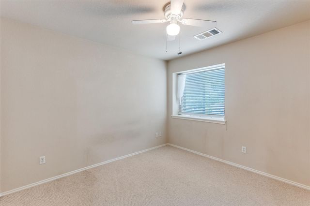 5043 Hartson, Kyle, TX 78640