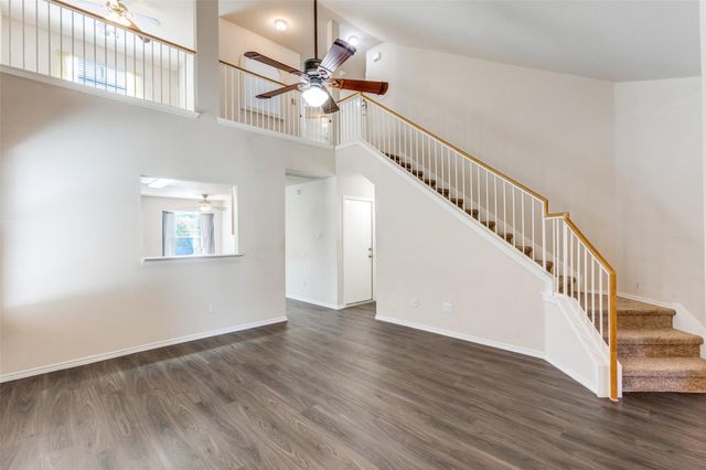 5043 Hartson, Kyle, TX 78640