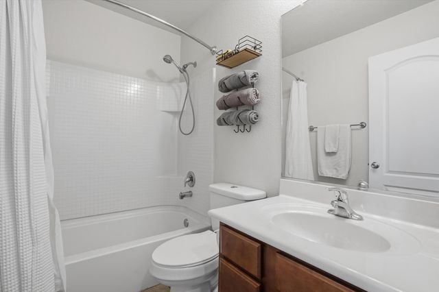 3625 Buckaroo Road NE, Rio Rancho, NM 87144