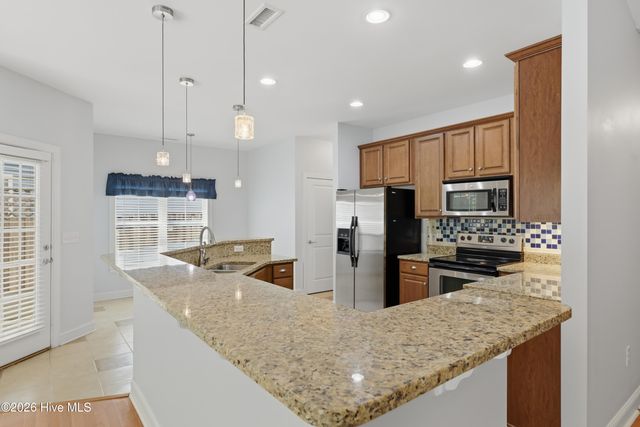8775 Lanvale Oaks Drive NE, Leland, NC 28451