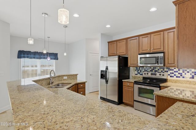 8775 Lanvale Oaks Drive NE, Leland, NC 28451