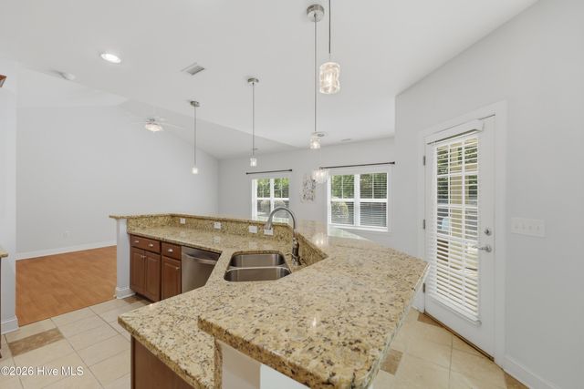 8775 Lanvale Oaks Drive NE, Leland, NC 28451