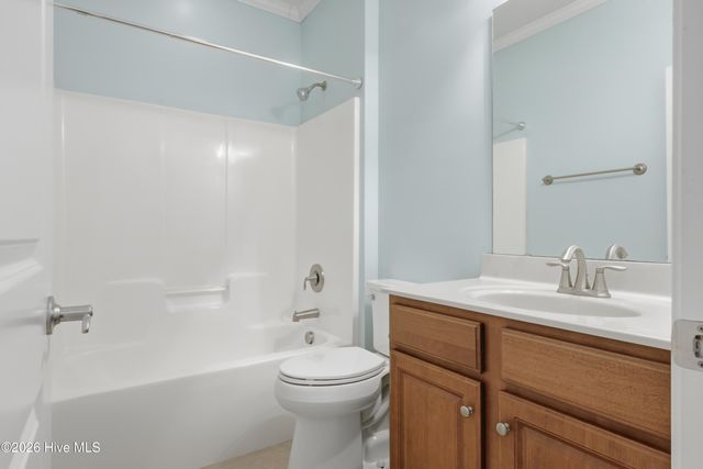 8775 Lanvale Oaks Drive NE, Leland, NC 28451