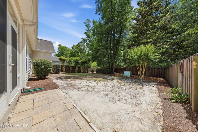 8775 Lanvale Oaks Drive NE, Leland, NC 28451