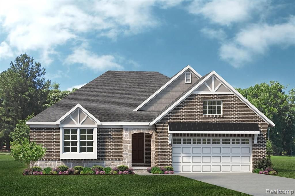 56855 Spruce Forest Drive, Shelby, MI 48315