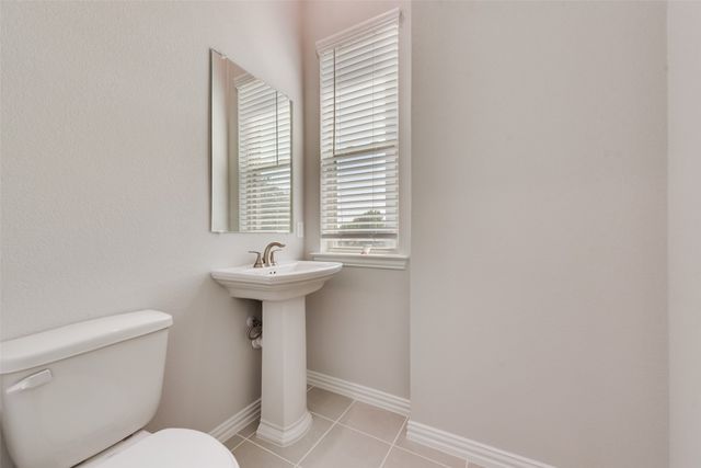 8223 Challenger Lane, Frisco, TX 75034